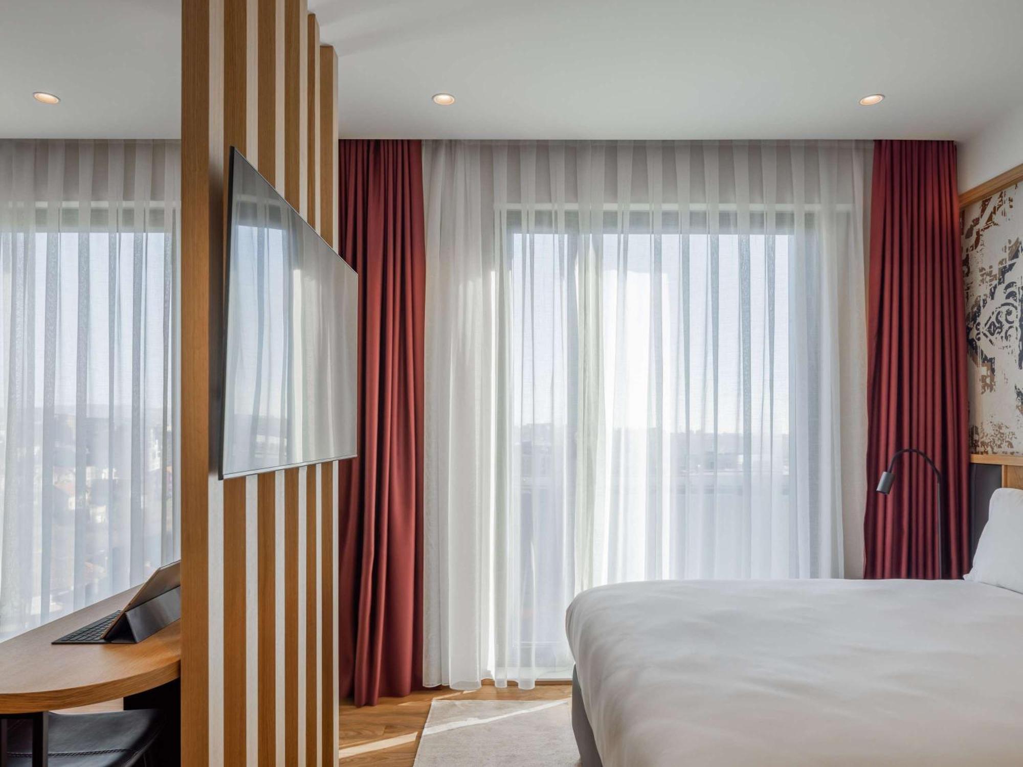 Mercure Prishtina City Pristina Buitenkant foto