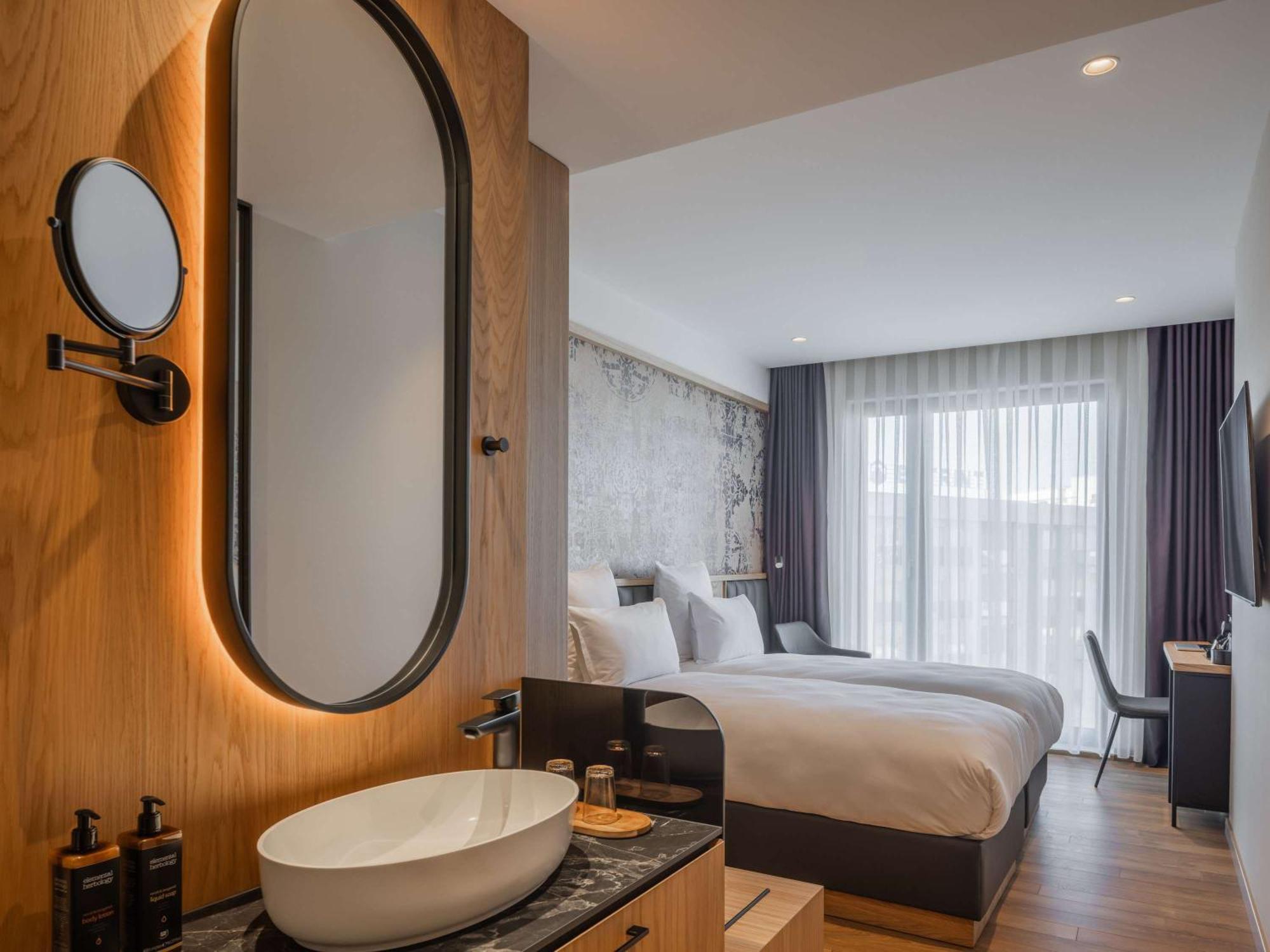 Mercure Prishtina City Pristina Buitenkant foto