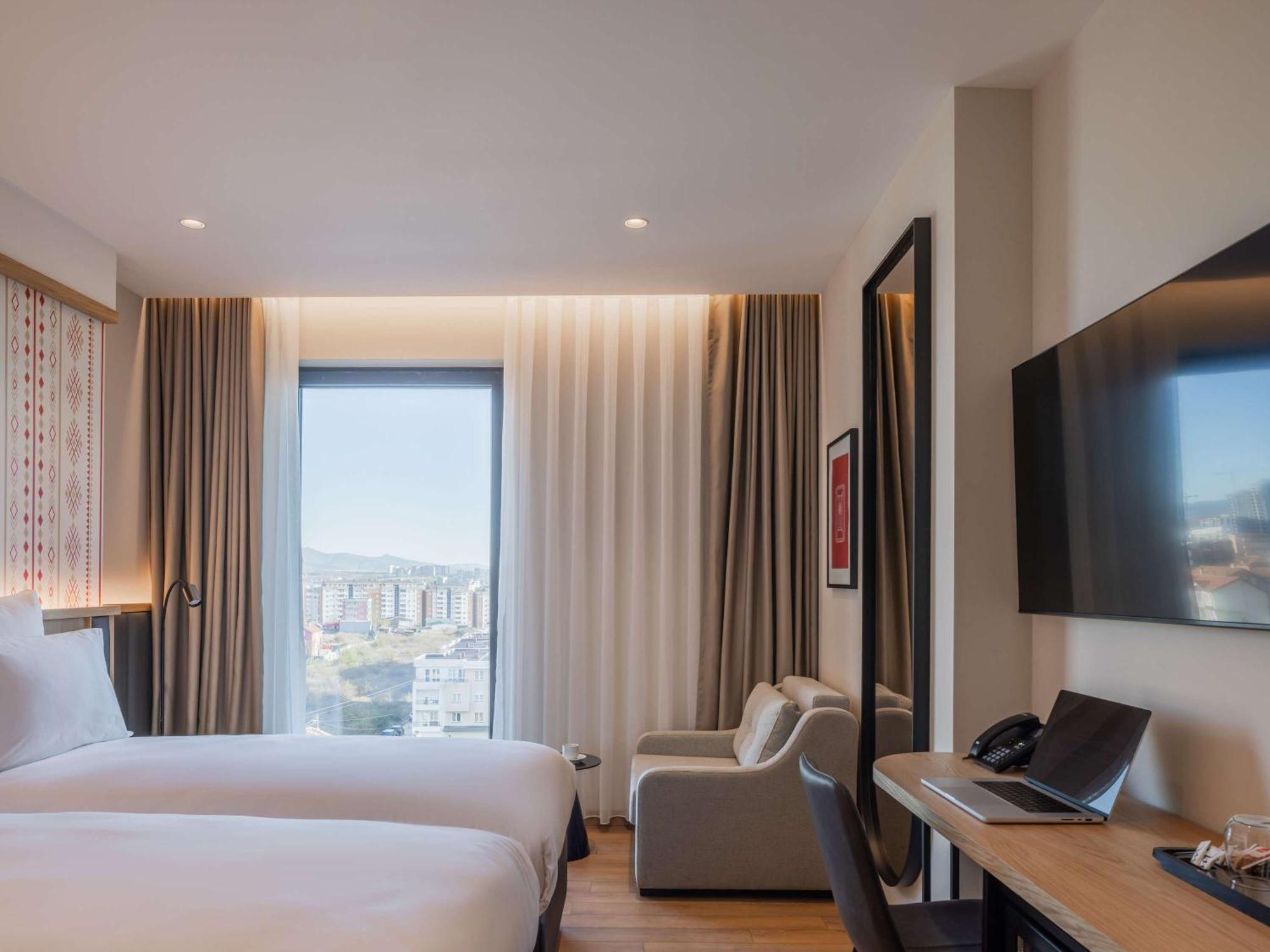 Mercure Prishtina City Pristina Buitenkant foto