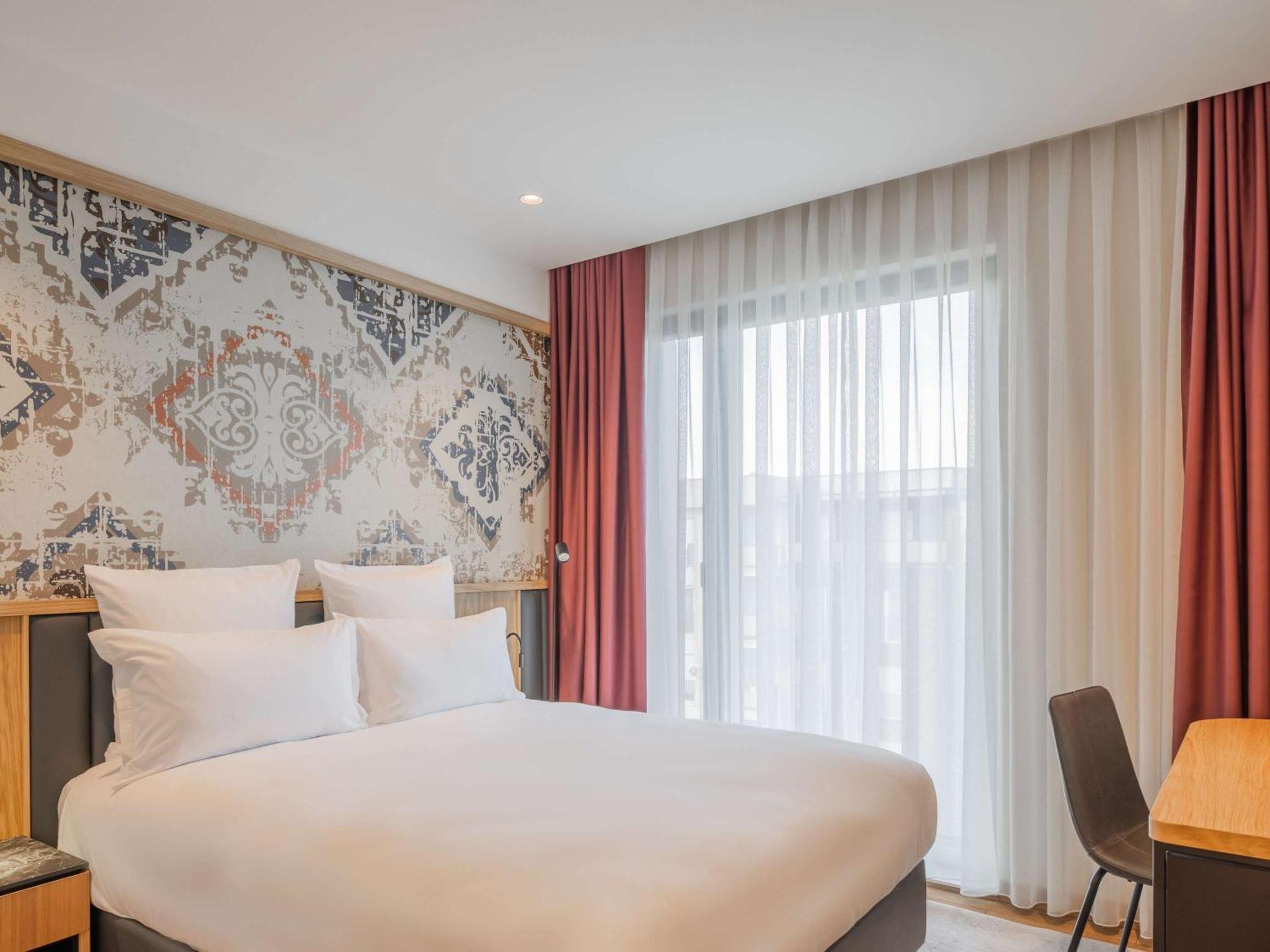 Mercure Prishtina City Pristina Buitenkant foto